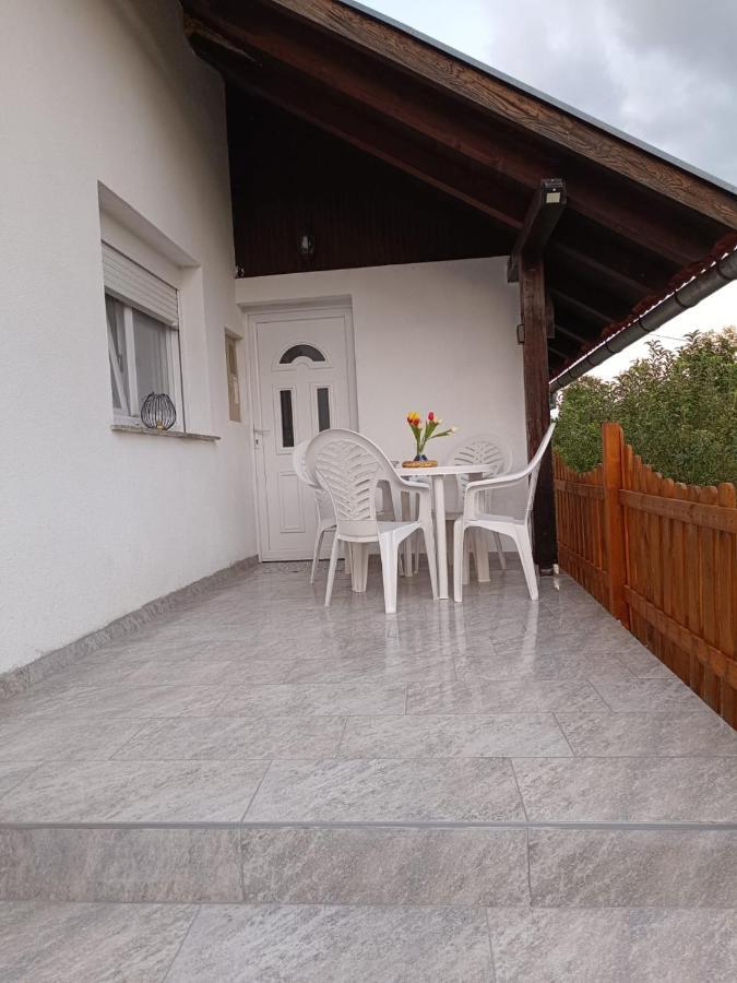Apartment Lucija Lovinac (Lika-Senj)